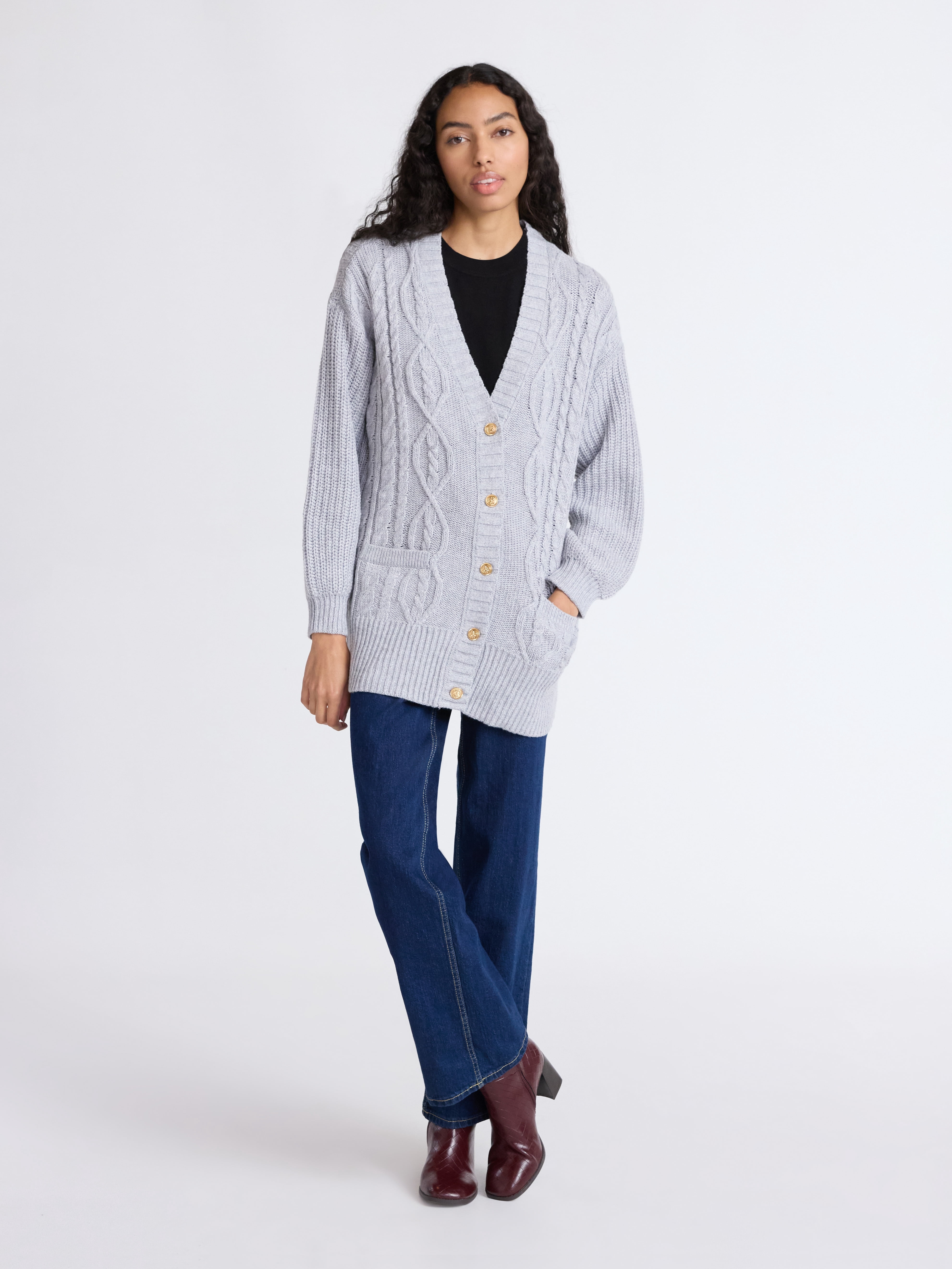Free Assembly Women's Oversized Cable Cardigan Sweater with Long Sleeves, Midweight, Sizes XS-XXL