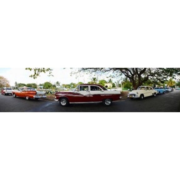 Cars moving on the road Havana Cuba Canvas Art - Panoramic Images (20 x 5)