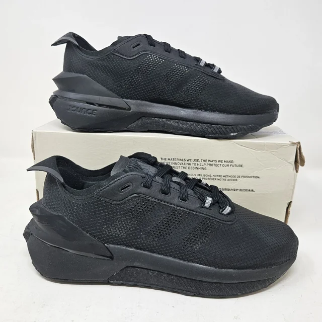Ad-id-as AVRYN Athletic Gym Running Shoe / Triple Black / HP5982 / Mens 6, Wmns 7