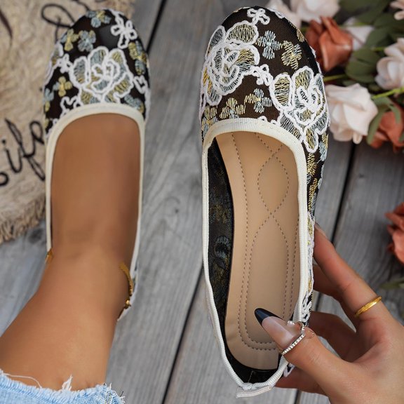 DIVVce Floral Embroidered Mesh Ballet Flats For Women Closed Toe Slip On Comfortable Footwear
