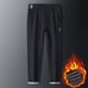 thumbnail image 1 of Pantalones largos para hombre, informales, de invierno, holgados, de color liso, con pierna recta, bolsillos y felpa gruesa, de poliéster., 1 of 3