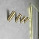 thumbnail image 4 of Juego de 4 ganchos de pared en oro cepillado para servilletas y albornoces., 4 of 5