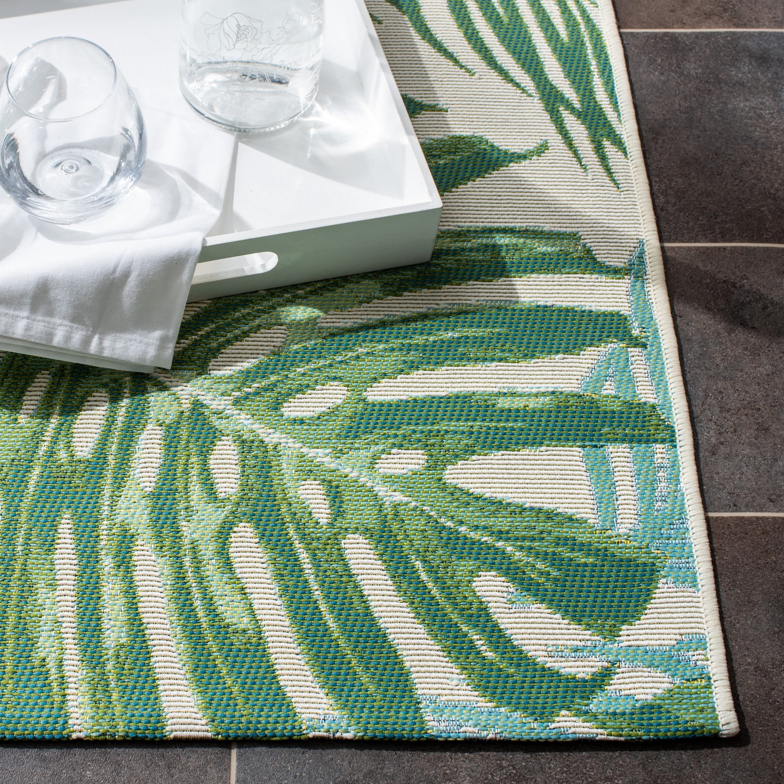 SAFAVIEH Barbados Tropical Palm Leaves Outdoor Area Rug, 6'6" x 9'4", Green/Teal