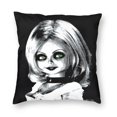 thumbnail image 4 of Funda de cojín de la novia de Chucky, 40x40cm, funda de almohada de juego para niños de Halloween, almohadas modernas de terciopelo, decoración para salón, decoración del hogar, 4 of 5