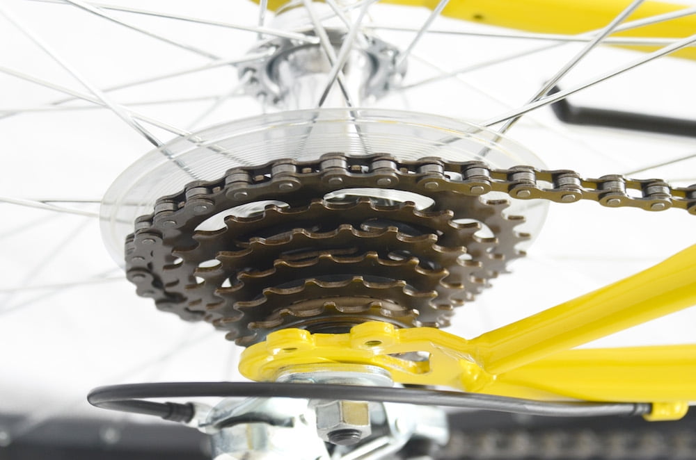 Titan Pioneer 18-Speed Men's Mountain Bicycle, Yellow