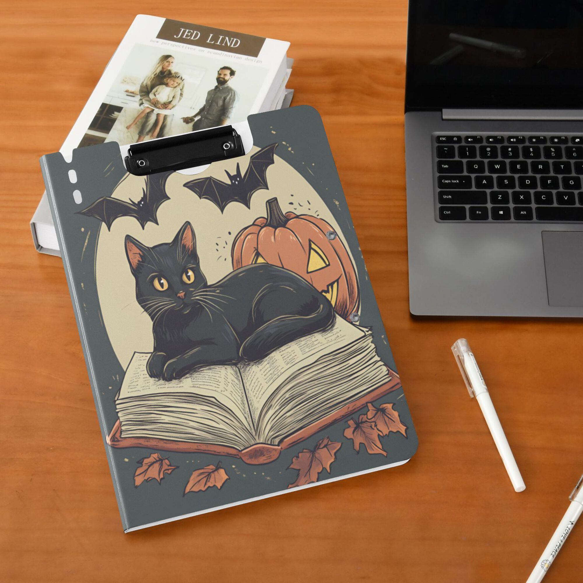 FORMRS A4 Clipboard Folder with Pen Holder Horizontal Foldable School Office Binder, Black Halloween Cat