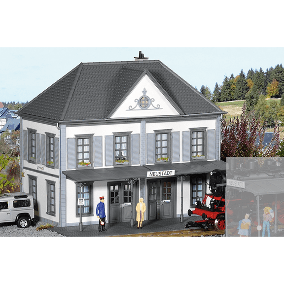 Piko G Scale 62030 Neustadt Station Model Building Kit