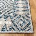 thumbnail image 3 of SAFAVIEH Micro-Loop Chantel Medallion Area Rug, Ivory/Blue, 4' x 6', 3 of 7