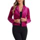 thumbnail image 4 of BLAZER METÁLICO DE VELVET CON ESTRELLAS PARA MUJERES, IMPRESO, DE UNA SOLA BOTÓN, CROP, OFICINA, TAMAÑO XL, ROJO ROSA-ESTRELLA, 4 of 6
