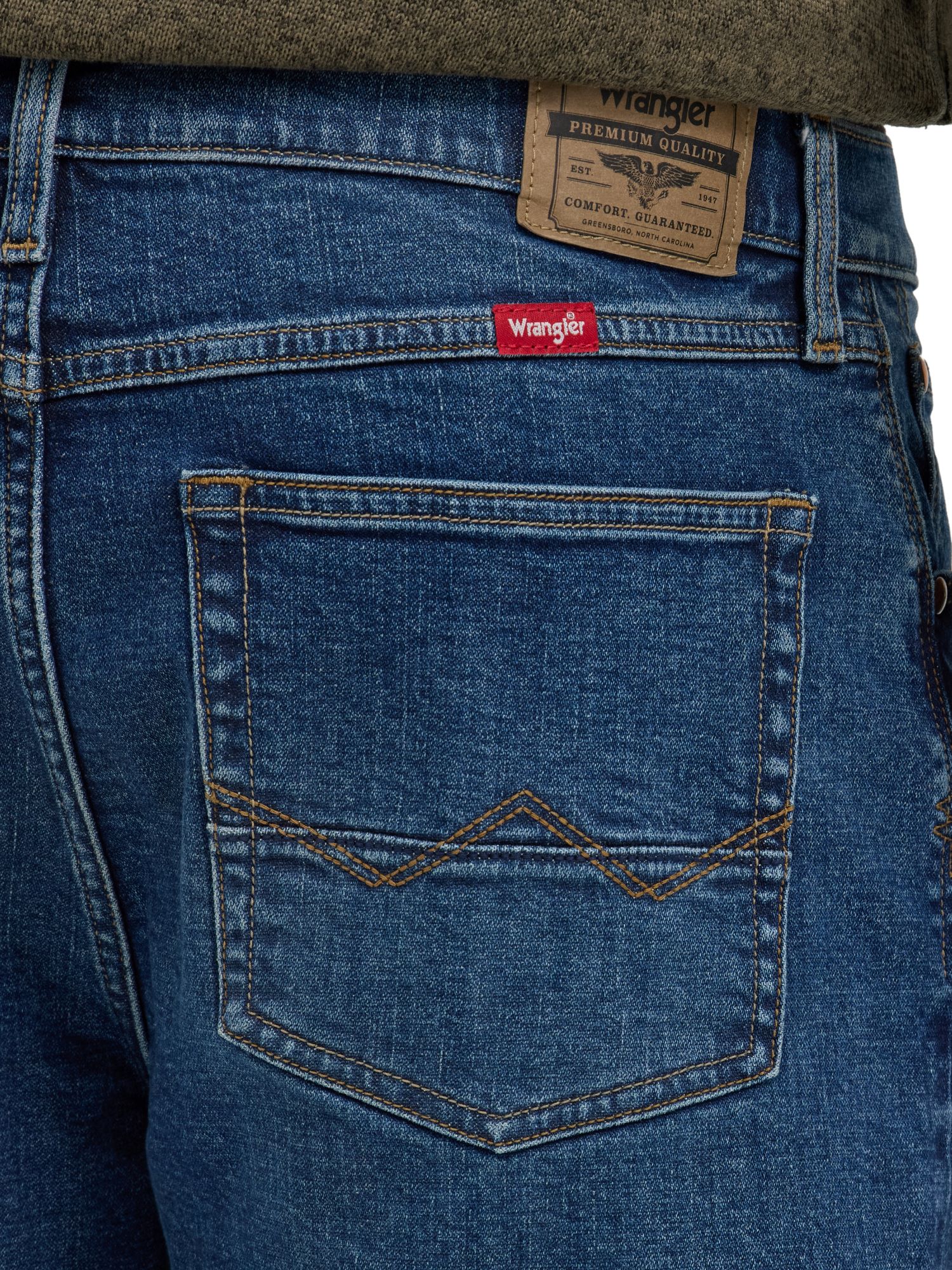 Wrangler Men's and Big Men's Relaxed Bootcut Jean
