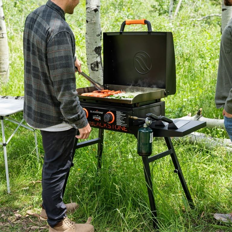 Blackstone Adventure Ready 22 Omni Griddle with Stand and Adapter Hose