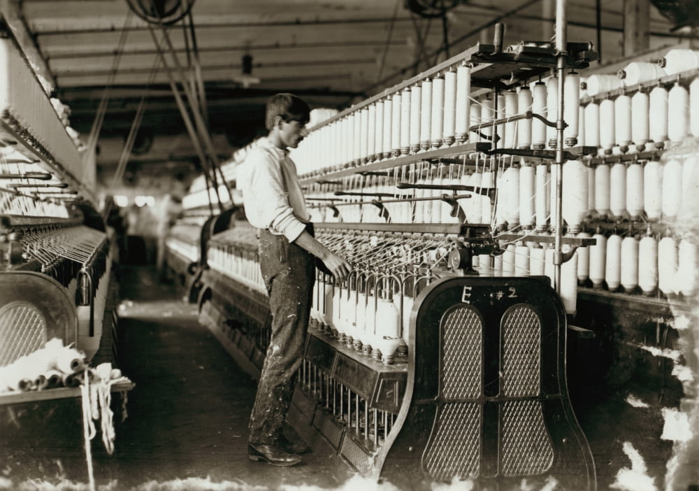 Textile Mill 1908 Na Warper At His Machine At The Catawba Cotton Mill In Newton North Carolina