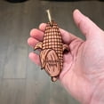 thumbnail image 4 of Worlds Best Mom Corn on the cob - Cedar Ornament, 4 of 4