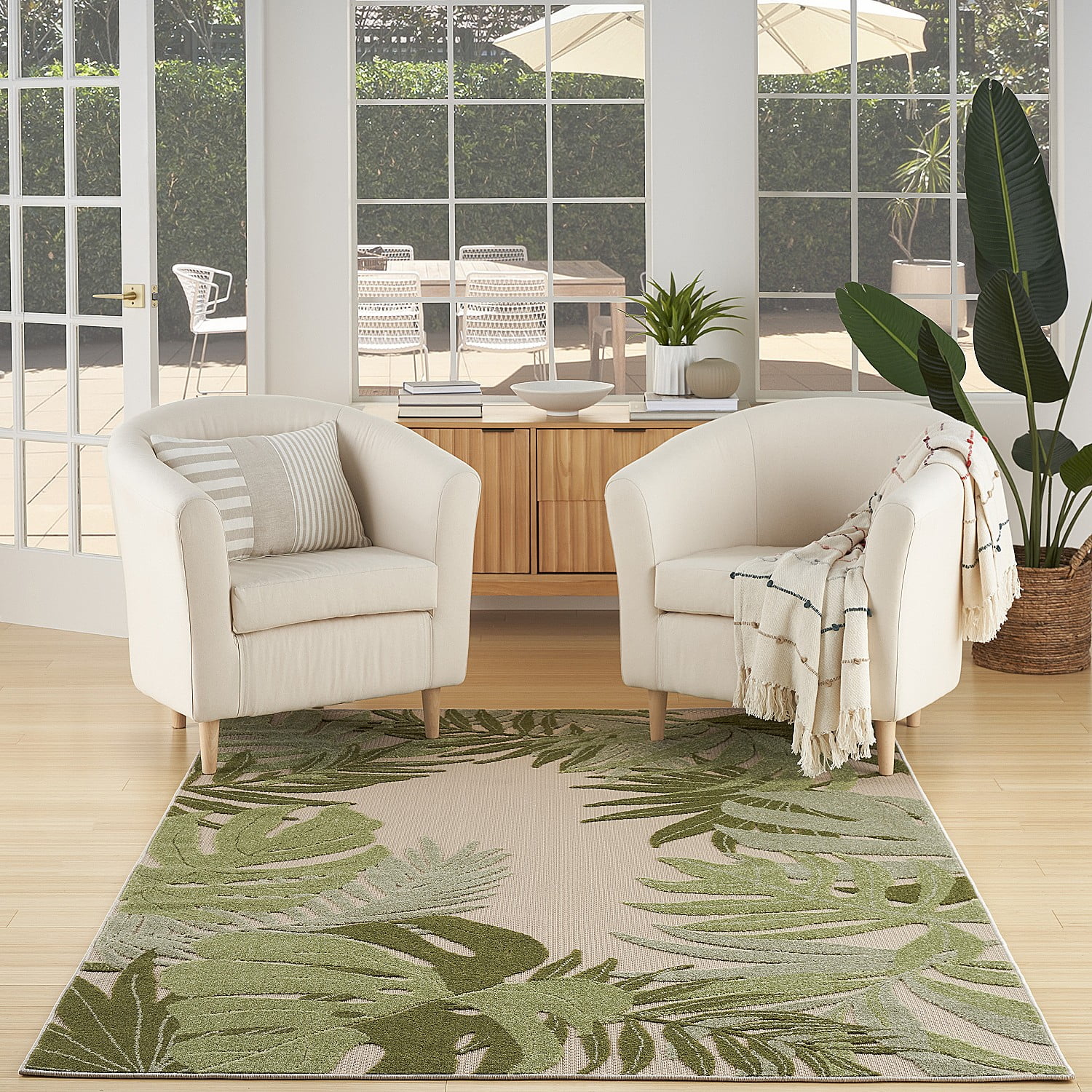 Nourison Aloha Nature Indoor/Outdoor Ivory Green 6' x 9' Area Rug (6x9)