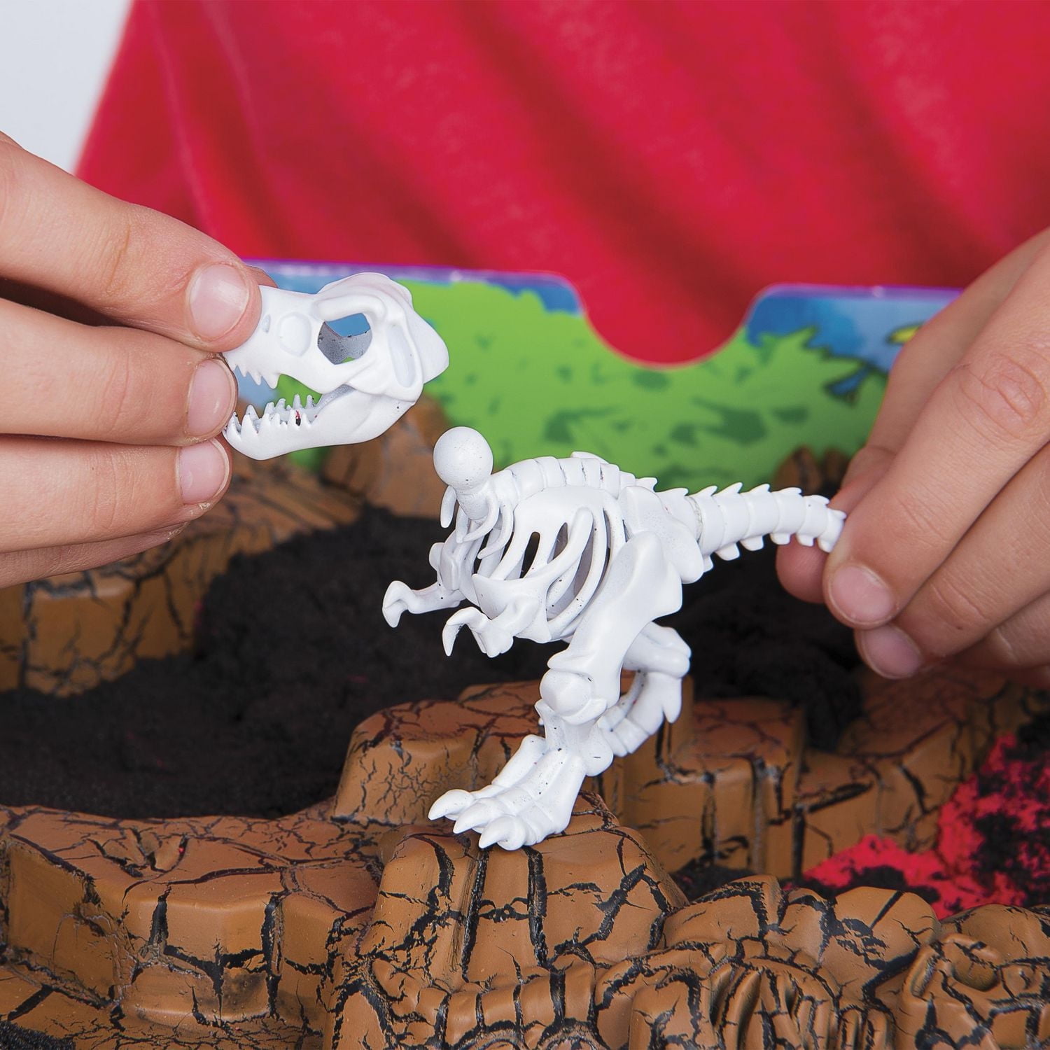 Kinetic Sand, Dino Dig Playset with 10 Hidden Dinosaur Bones, Play Sand Sensory Toys, Stocking Stuffers & Christmas Gifts for Kids Ages 6+
