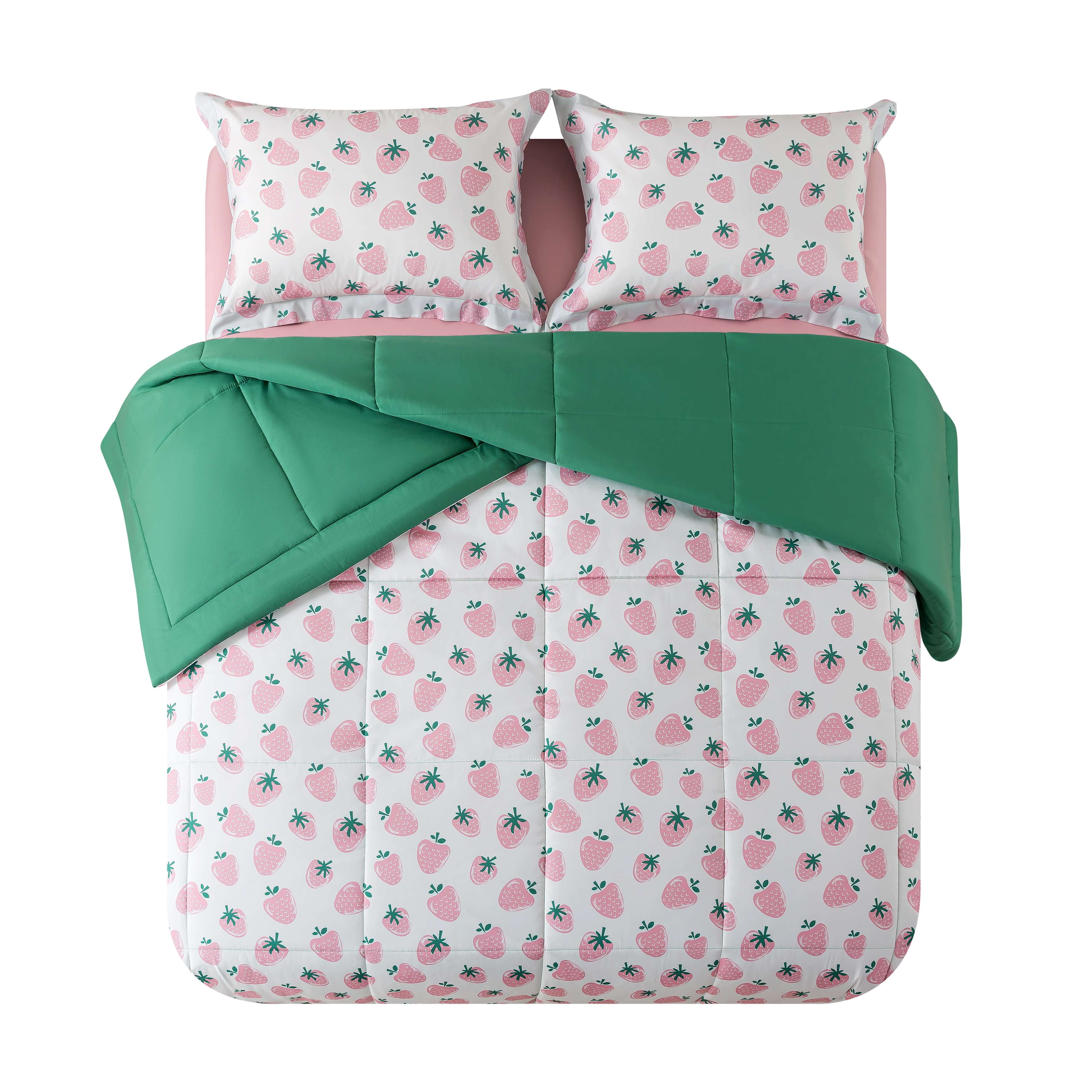 Mainstays 7-Piece Reversible Bed in a Bag with Laundry Tote, Strawberry, King