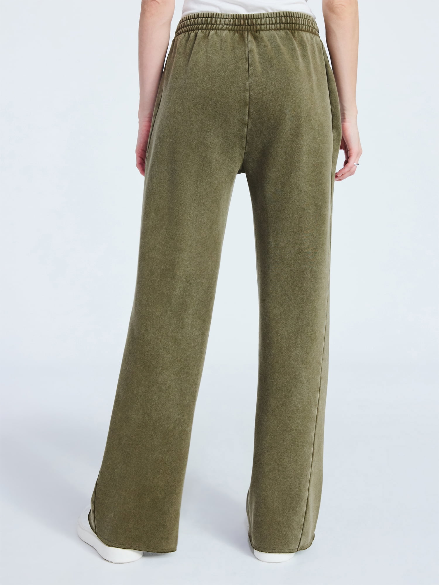 Scoop Women’s and Women's Plus Mineral Washed Fleece Flare Leg Sweatpants, Sizes XS-4X