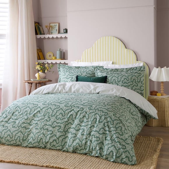 Wylder Brianna Reversible Cotton Floral Duvet Cover Set