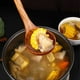 thumbnail image 5 of Juego de utensilios de cocina de madera de 5 piezas. Incluye espátula, espátula para freír, cuchara sopera, cuchara de arroz y cuchara sopera curva. Resistente al calor y duradero. Juego de utensilios, 5 of 9
