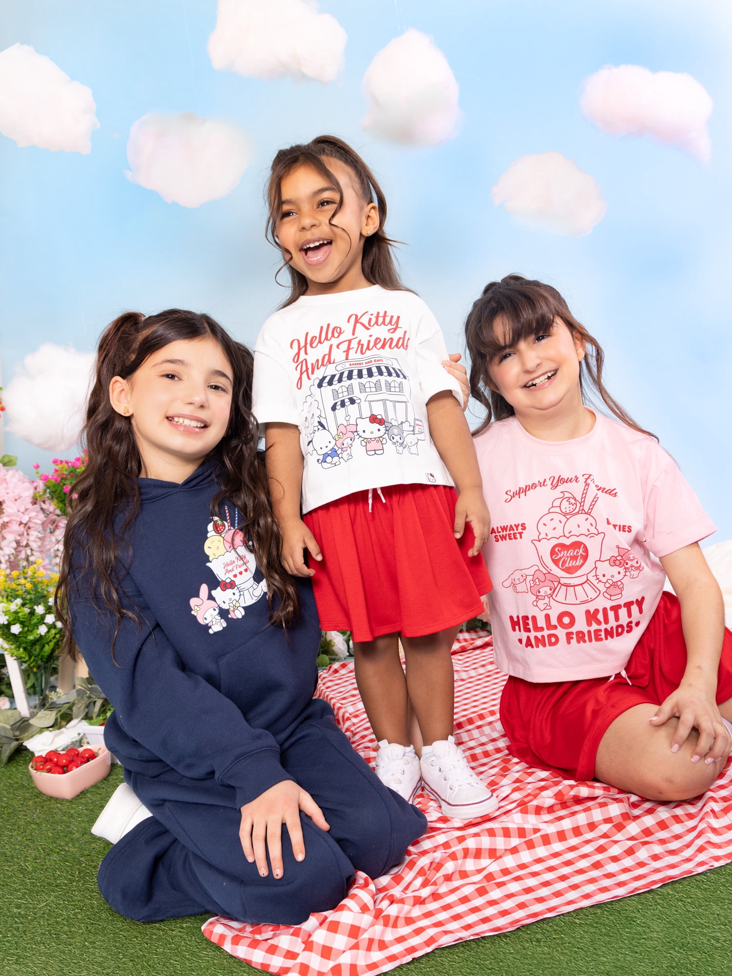 Wonder Nation x Hello Kitty Girls Graphic Hoodie with Long Sleeves, Sizes 4-16