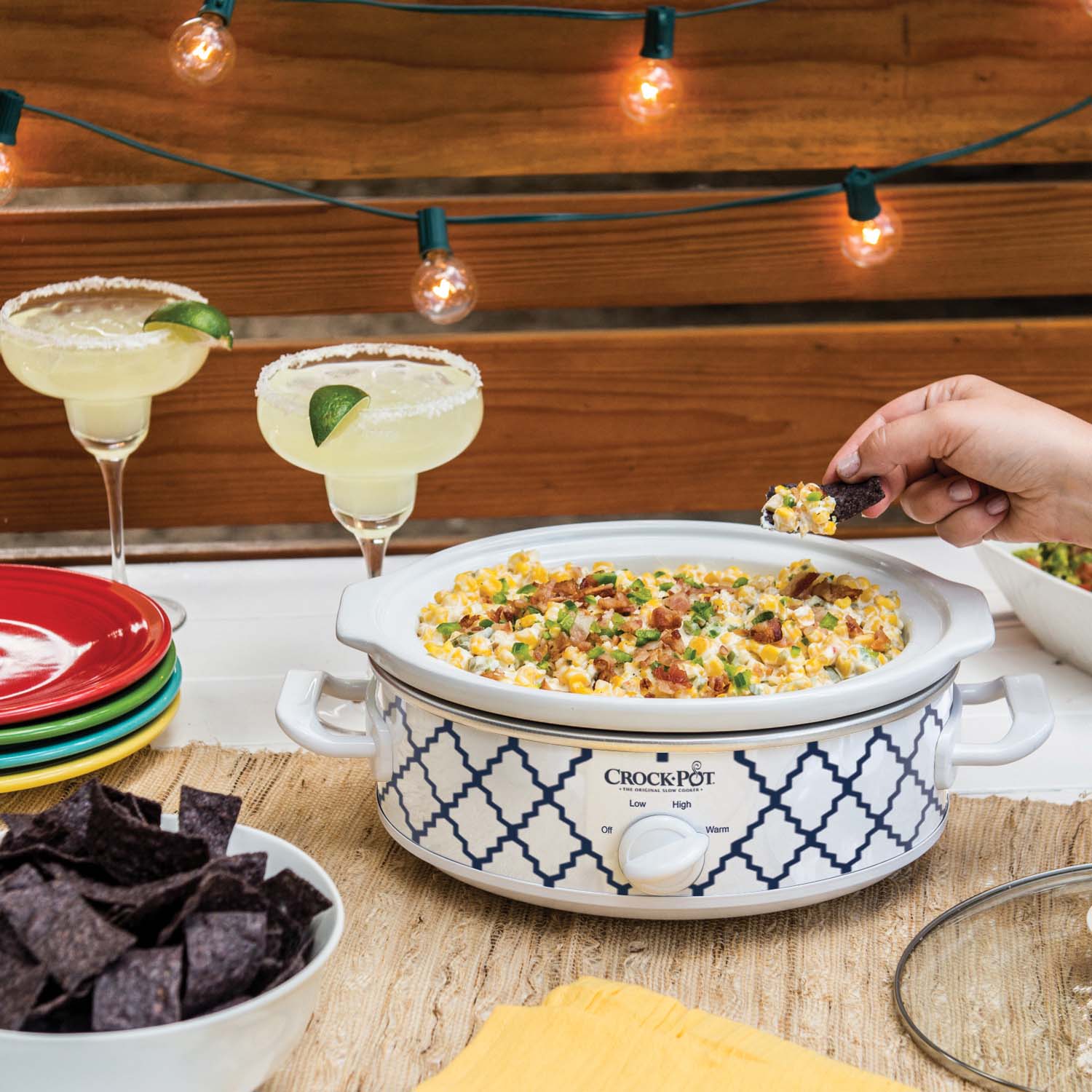 CrockPot 2.5 Quart Casserole Crock Mini Oval Black & White Slow Cooker