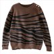 thumbnail image 1 of Suéter Informal de Cuello Redondo y Larga para Mujer, Otoño e Invierno, con Rayas en Contraste y Botones en los Hombros Café XL, 1 of 6