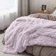 thumbnail image 3 of Manta polar Bedsure, tamaño king, color lavanda, sherpa, 274 x 229 cm, 3 of 8