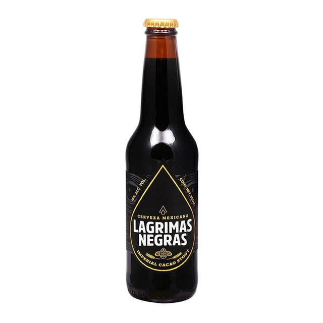 pack de 24 cerveza rámuri lágrimas negras 355 ml botella individual, vista frontal centrada de una botella de vidrio marrón oscuro 355 ml con etiqueta negra y acentos dorados que dice “Lágrimas Negras”, tapa dorada y fondo blanco; apta para maridar con postres o chocolate.