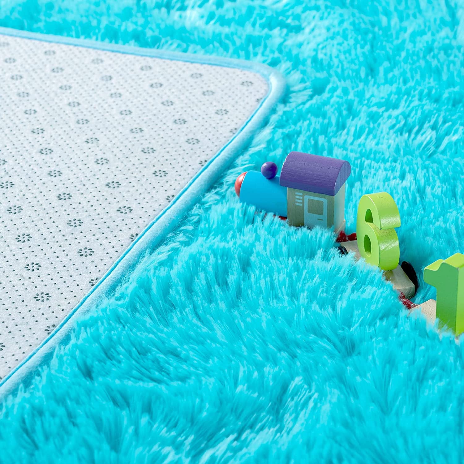 TWINNIS Luxury Fluffy Rugs Ultra Soft Shag Rug Carpet for Bedroom Living Room,Kids Room, Nursery,4x5.3 Feet,Blue