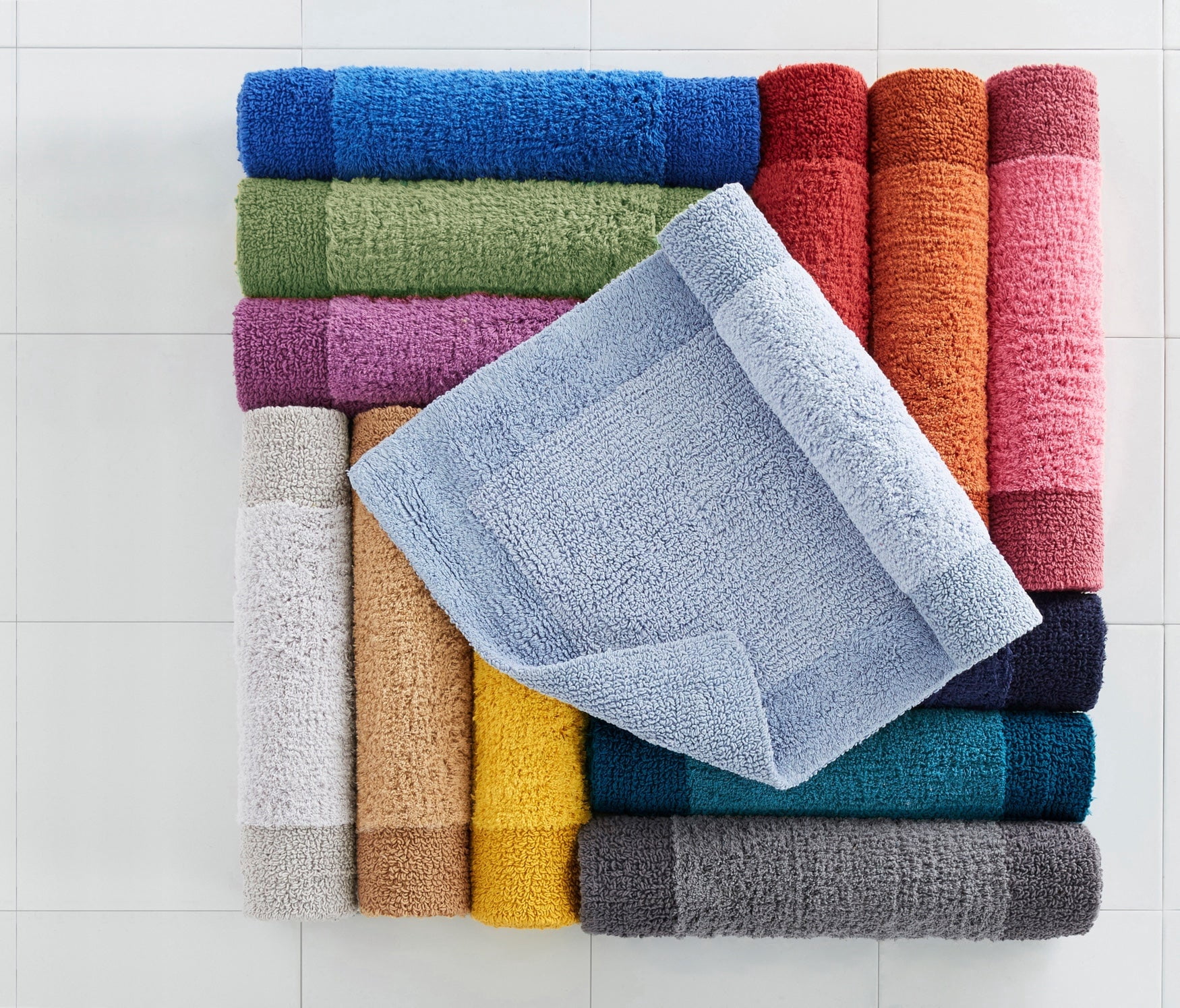 BrylaneHome BH Studio 2 Piece Reversible Bath Rug Set