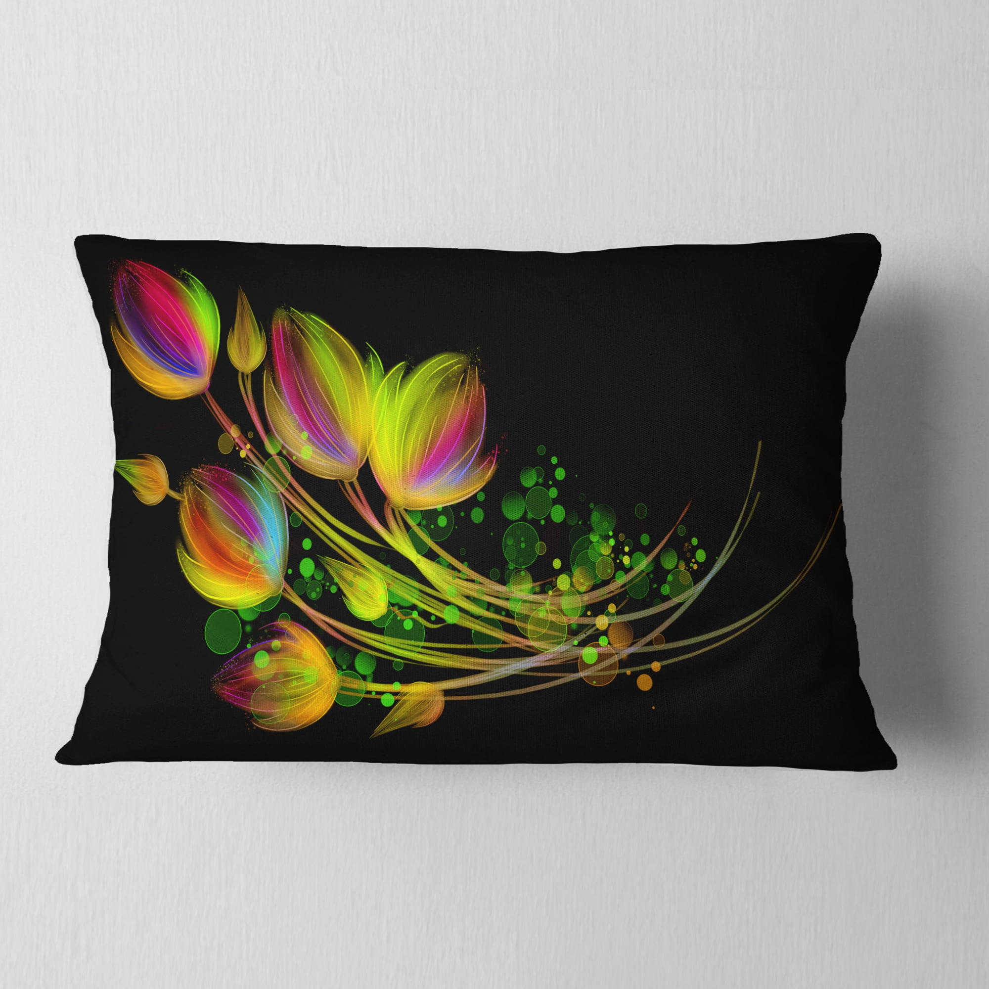 Designart Bright Bouquet - Floral Throw Pillow - 12x20