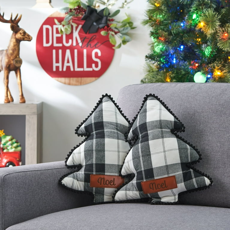Tree top shaped pillow