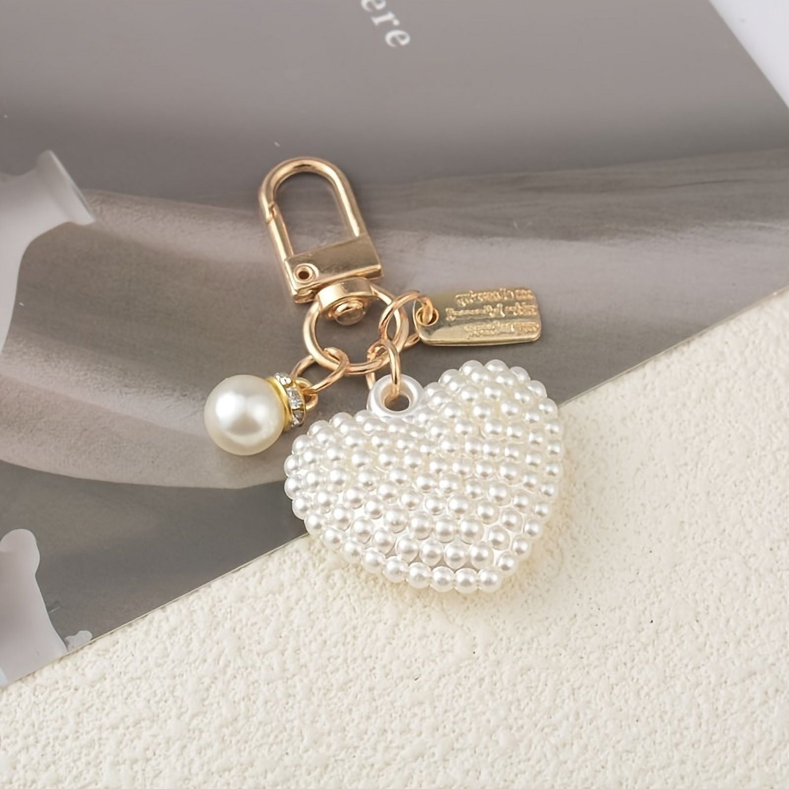 1 piece of heart -shaped imitation pearl beaded keychain, headphone box bag, key ring pendant,Key chain