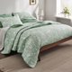 thumbnail image 3 of Juego de colcha Bedsure Floral King, reversible, verde menta, 3 piezas, 3 of 6