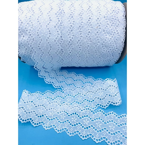 White 2-1/2" Wave Eyelet Galloon