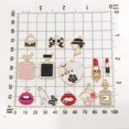 thumbnail image 4 of Colgante Surtido Estilo De Moda Pintalabios Colgante De Perfume Coloridas Pulseras Artesanales Kit Completo De Fabricación De Pulseras De Acero Inoxidable Para Bricolaje 1 3 Uds Inevent HA013208-00, 4 of 7