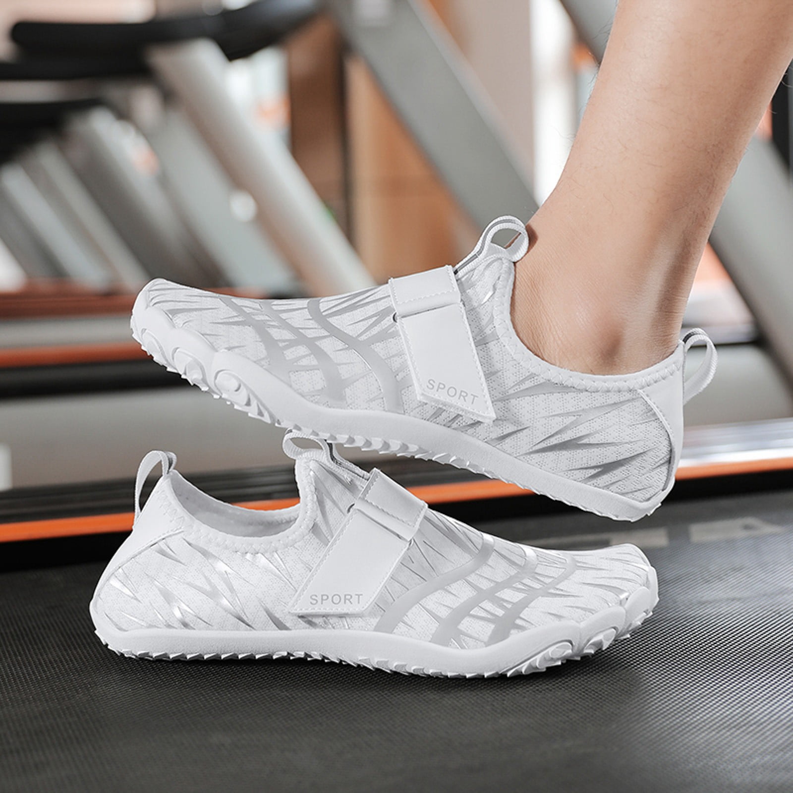 Shoes for Women,Beach Shoes for Men and Women Anti Sand Outdoor Water Wading Anti Swimming Fishing Diving Soft Soles Anti Cutting Sea and River Tracing Shoes(Color:White,Size:US 9)
