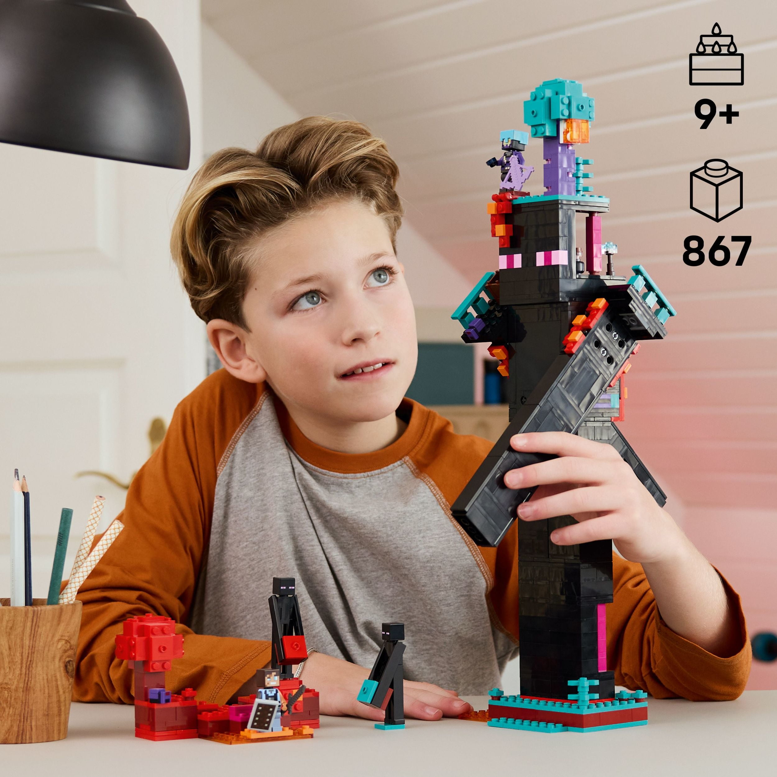 LEGO Minecraft The Enderman Tower Building Toy for Boys & Girls - Video Game Building Set for Kids, Ages 9+ - 2 Toys in 1 for Player Vs. Player Pretend Play - Gift Idea for Gamers - 21279