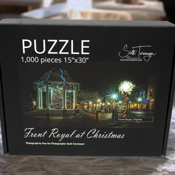 Front Royal at Christmas - 1000 Piece Jigsaw Puzzle by Scott Turnmeyer