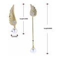 thumbnail image 2 of Aretes Dispar Alas Cristal Y Perla Aaa Oro 14k Laminado dorado Unitalla, 2 of 3