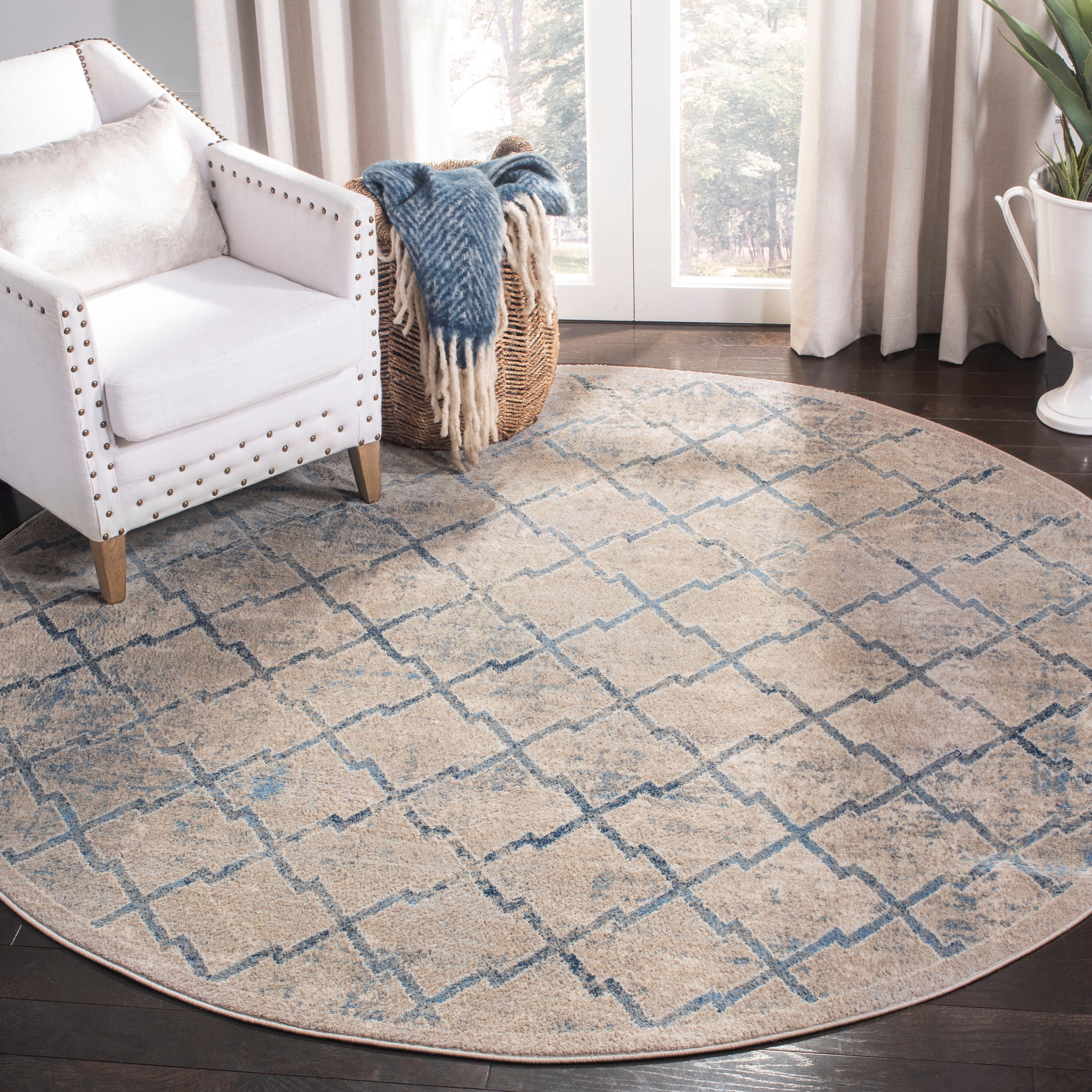 SAFAVIEH Brentwood Celandine Geometric Area Rug, 5' x 5' Round, Light Grey/Blue