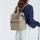 thumbnail image 4 of Mochila de tela Oxford para primavera y verano, mochila portátil de viaje a juego a la moda para mujer, mochila escolar de nailon impermeable para mujer, 4 of 5