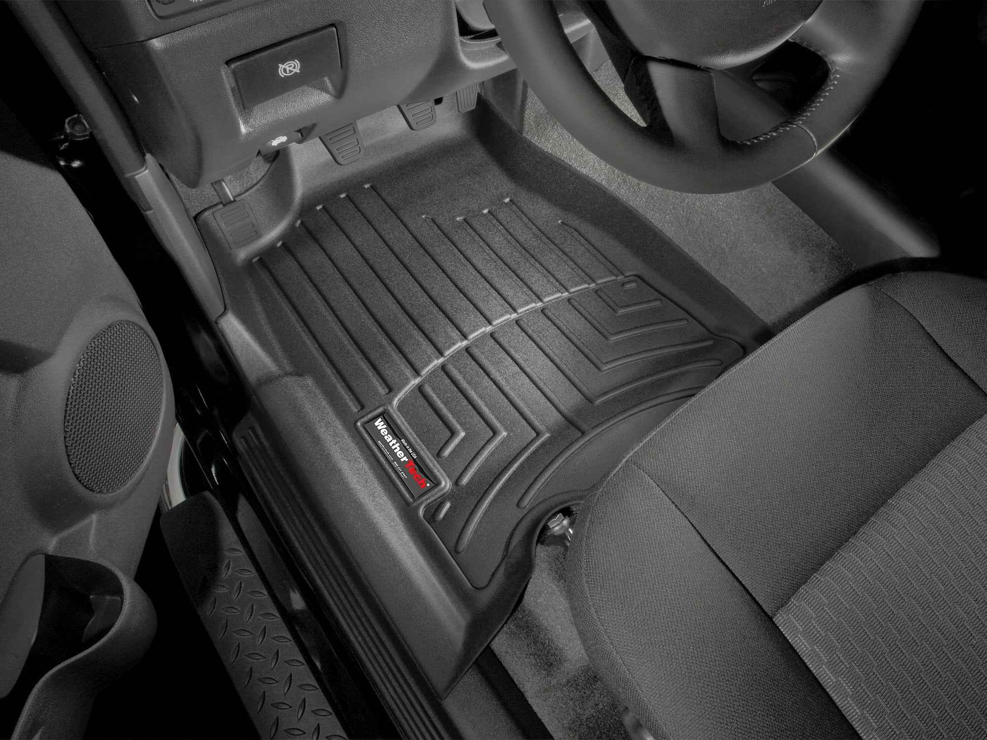 WeatherTech Custom Fit FloorLiners compatible with Canyon, Colorado, i-Series - 1st Row (Driver & Passenger), Black