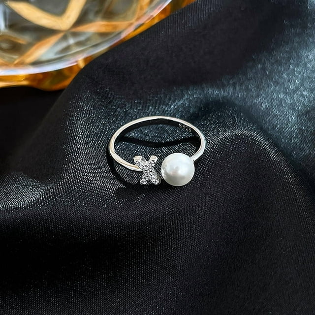 Anillo de plata con diamantes y perlas sintéticas, diseño de nicho para mujer, anillo de 26 letras, anillo de personalidad simple