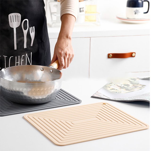 Tapis de Table Résistant à la Chaleur en Silicone Vague Pot de Napperon Support de Coussin Suspendu Réutilisable Bol Tasse Salle à Manger de Bureau Pad Blanc