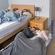 thumbnail image 3 of Almohadas Jumbo Memory Foam Paquete de Cuatro Blanca con plateado, 3 of 7