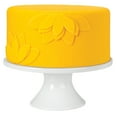 thumbnail image 5 of Wilton Yellow Fondant Vanilla-Flavored for Cake Decorating 23.9 oz., 5 of 12