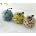 thumbnail image 2 of Esponja de ducha de baño (50 g/pieza) Bola de ducha de puf de malla, carbón de bambú natural, exfoliante corporal suave para piel sedosa, limpieza completa, 5 colores pastel $ Esponja de baño de, 2 of 4