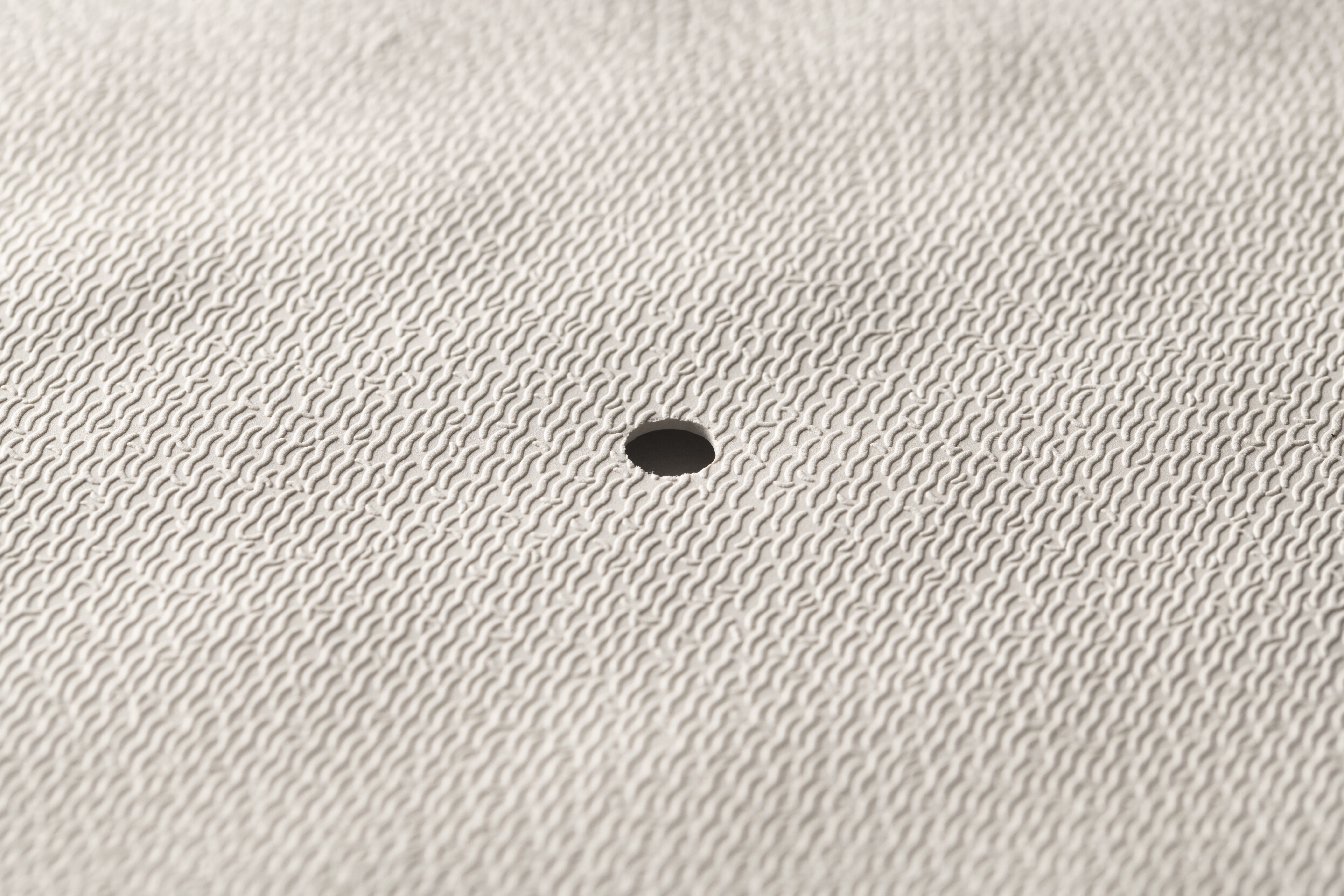 Croydex Medium Rubagrip Natural Rubber Bath Mat in White 29.13 in. x 13.38 in.