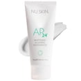 thumbnail image 1 of Pasta de dientes Nu Skin AP 24 Flúor Blanqueadora 120ml, 1 of 8